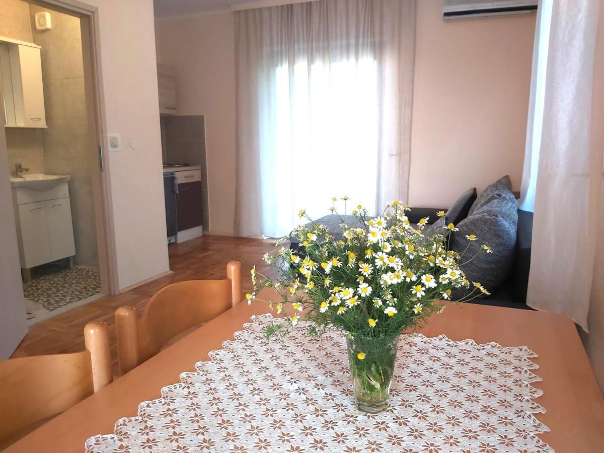 Apartmani Svitlana Sukošan Dış mekan fotoğraf